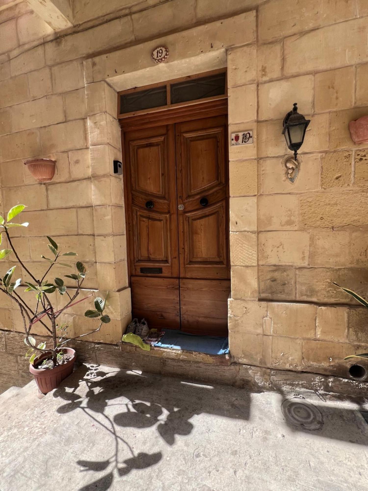 Three Apartment بيرغو المظهر الخارجي الصورة