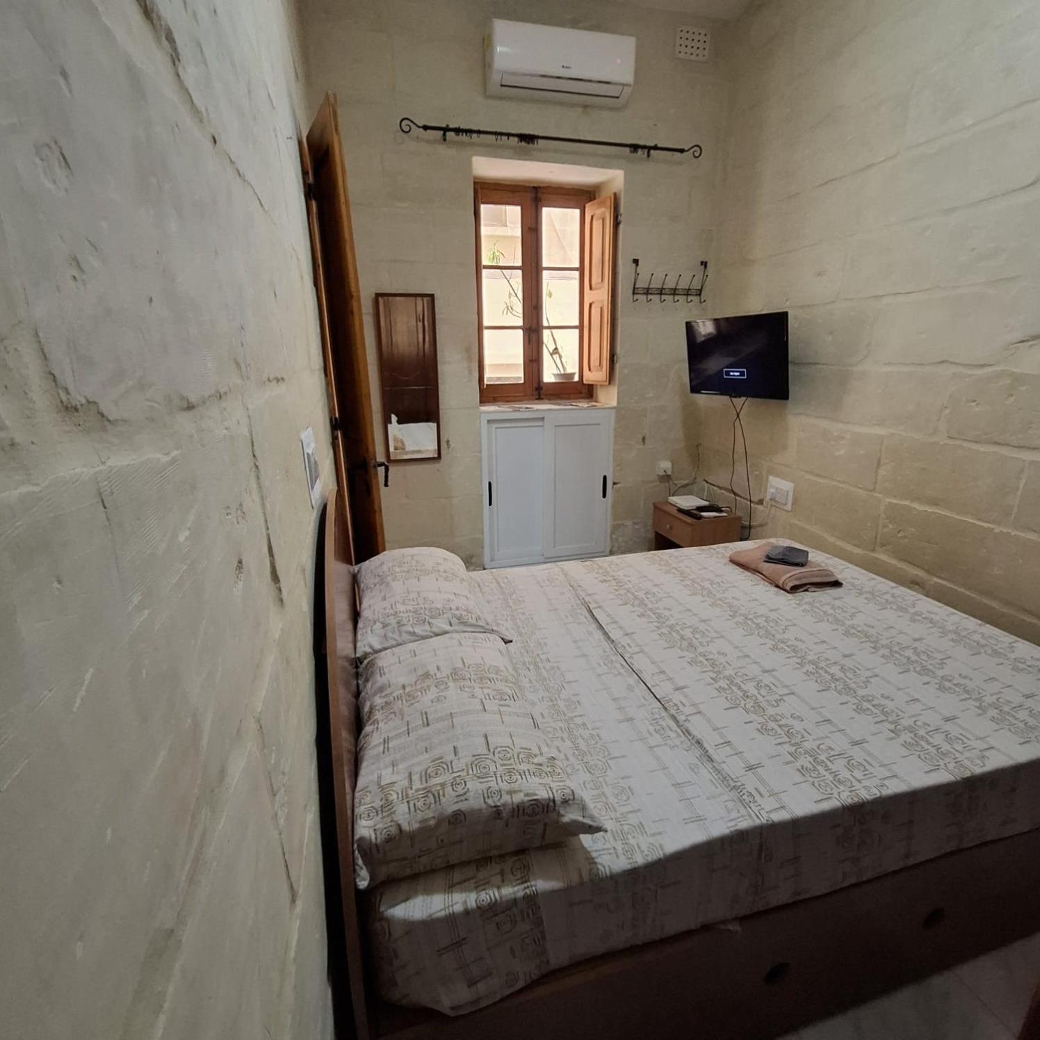 Three Apartment بيرغو المظهر الخارجي الصورة