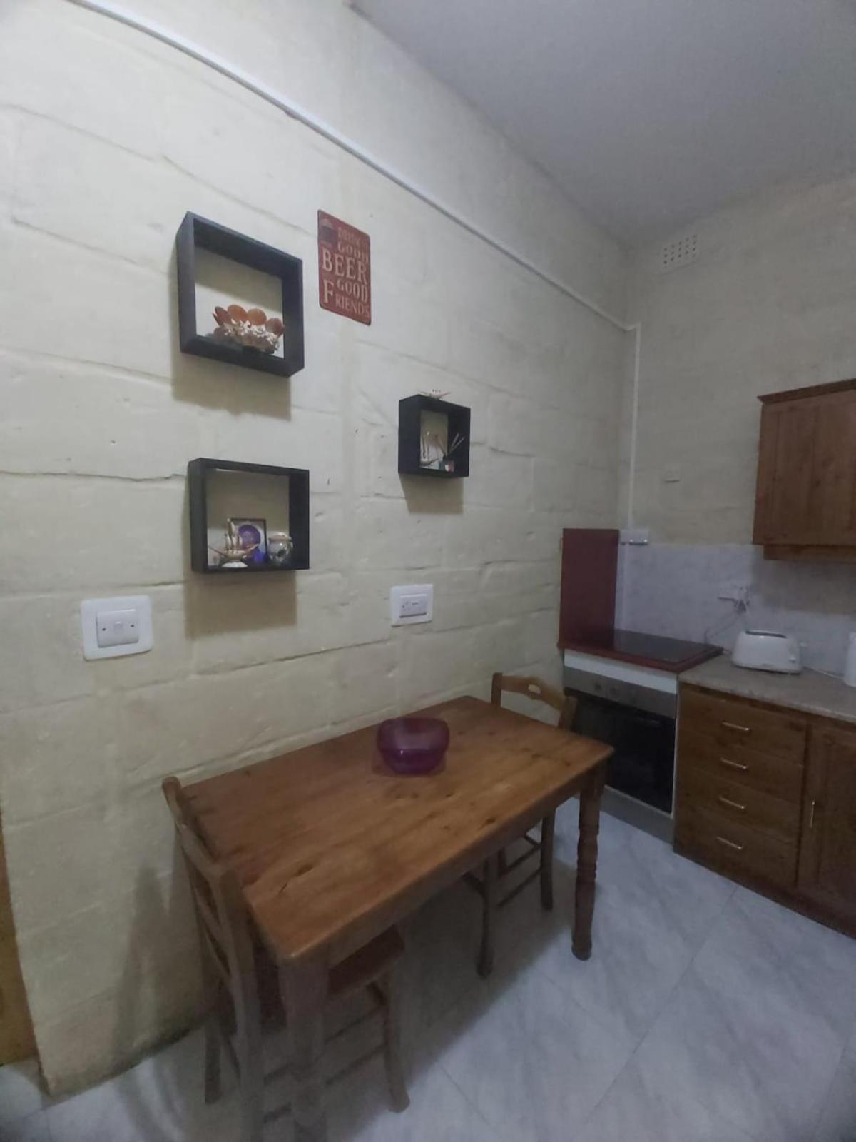 Three Apartment بيرغو المظهر الخارجي الصورة